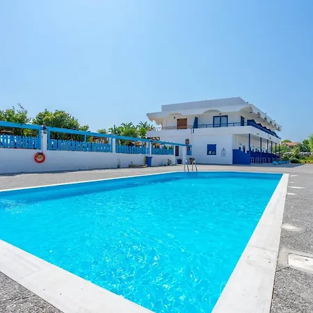 Apart-hotel Raffaello 3*