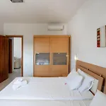Raffaello 3* فاليراكي