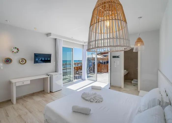 Raffaello Aparthotel 3*