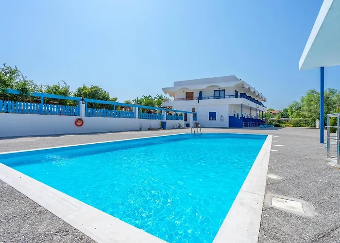 Apart Otel Raffaello 3*